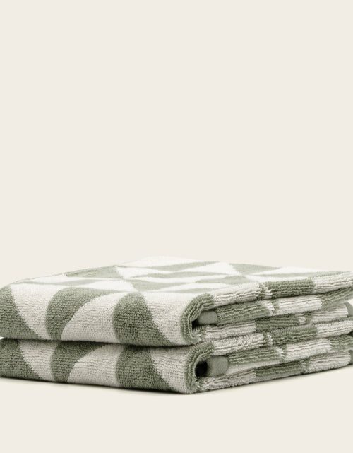 Load image into Gallery viewer, Umbra Towels
