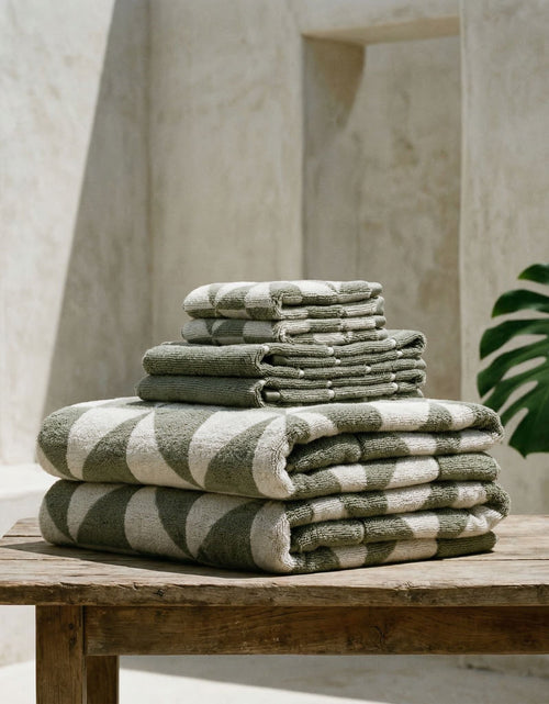 Load image into Gallery viewer, Umbra Towels
