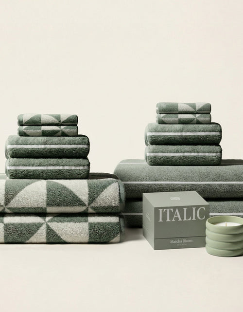 Load image into Gallery viewer, Umbra Towels
